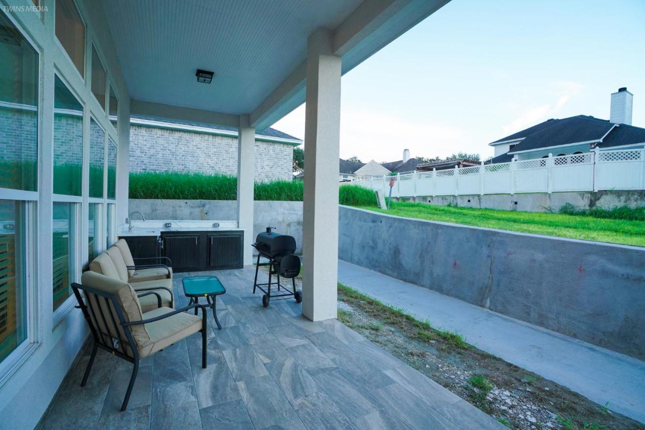 Newly Built Stylish Retreat With Designer Kitchen - Near Park & Beach Корпъс Кристи Екстериор снимка